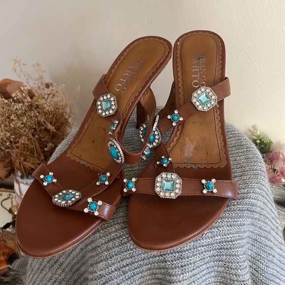 Franco Sarto Slip on Heels - Picture 1 of 5